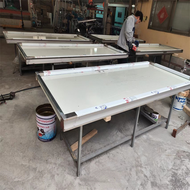 大理铅门能隔住辐射吗